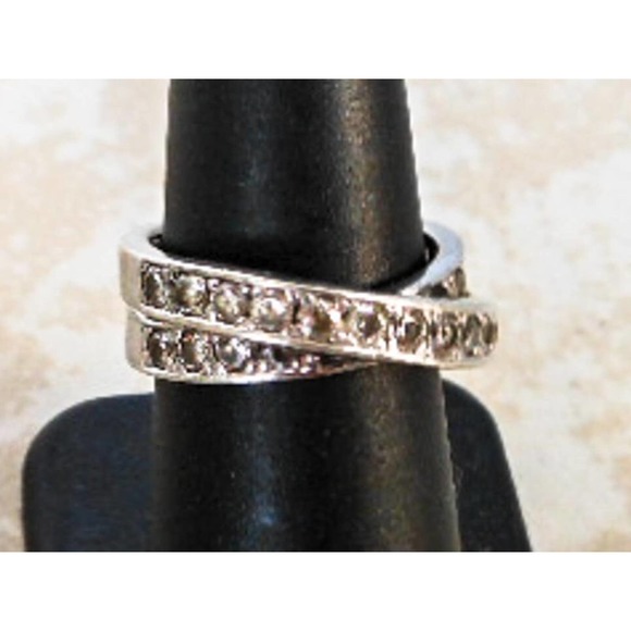 Vintage Sterling Silver Twist Eternity CZ Band Ring , Size 7 - Picture 8 of 9